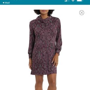 Women dress